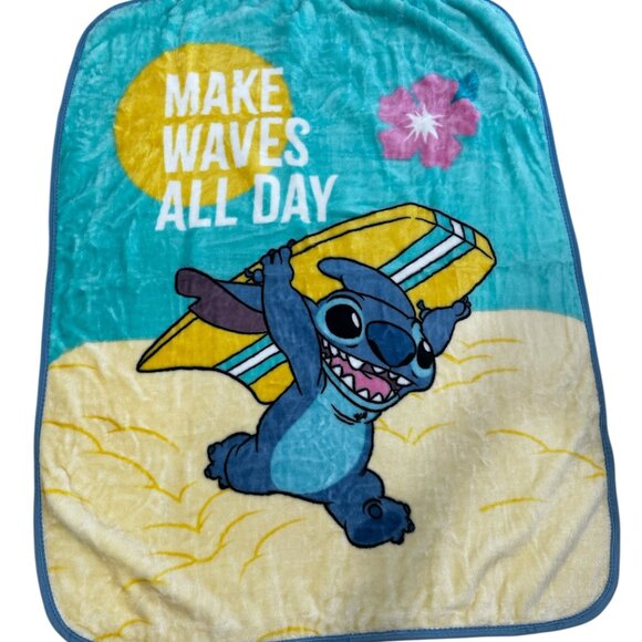 TT Stitch "Make Waves All Day" Plush 43"x55" Throw Blanket - Picture 1 of 5